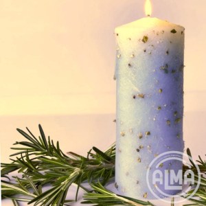 VELA RETOCADA incrustada con romero CON LOGO PARA WEB